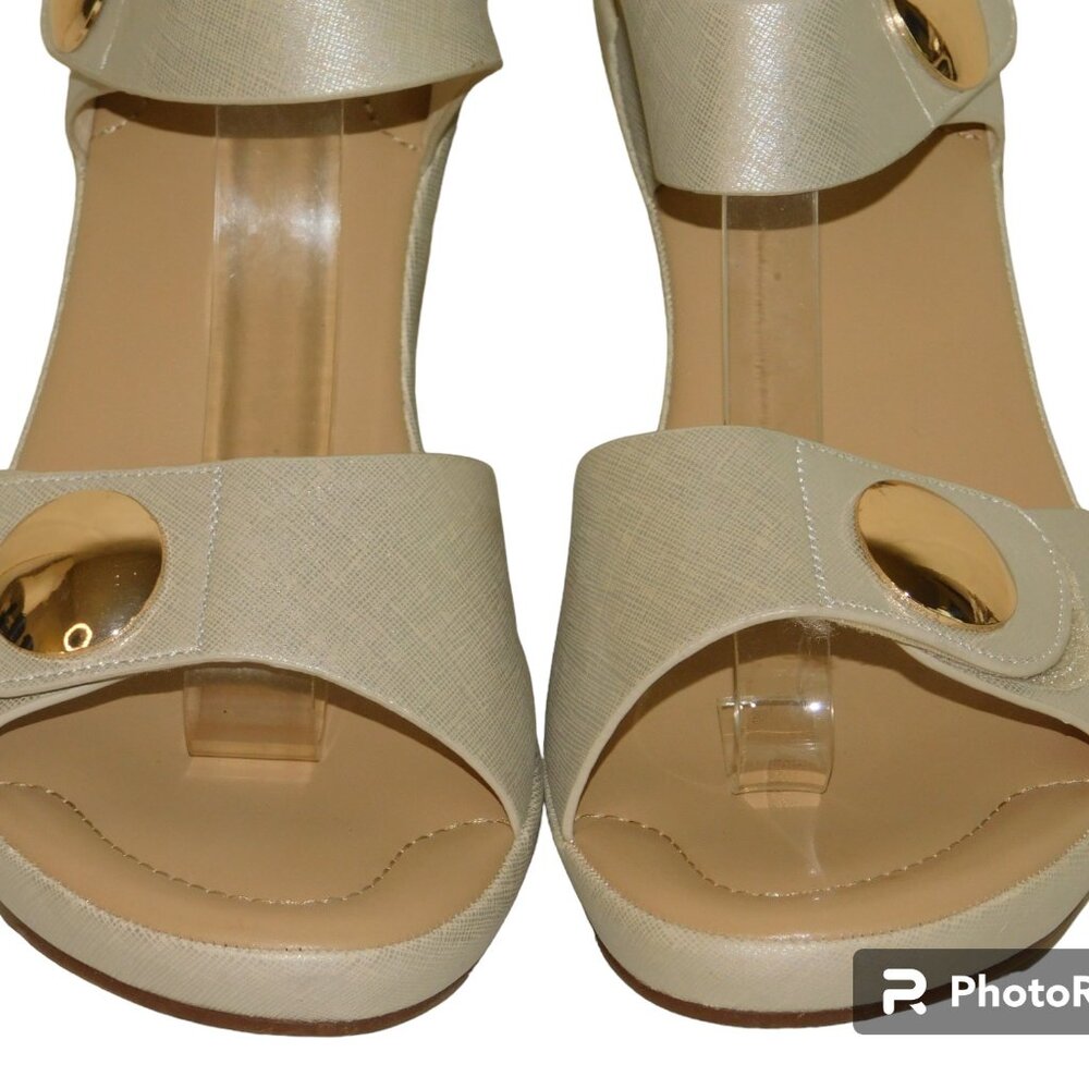Elegant Cream Women's Heels - Picture 3 of 11